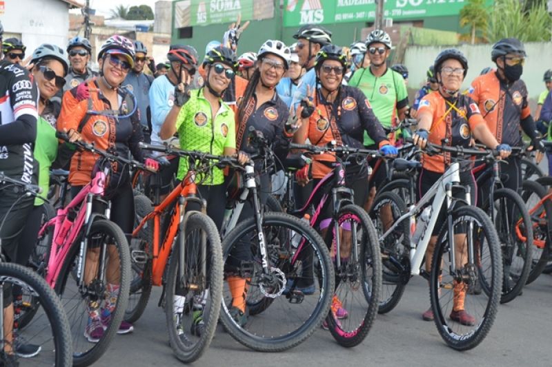 Prefeitura de Delmiro Gouveia promoveu mais uma edição do passeio ciclístico