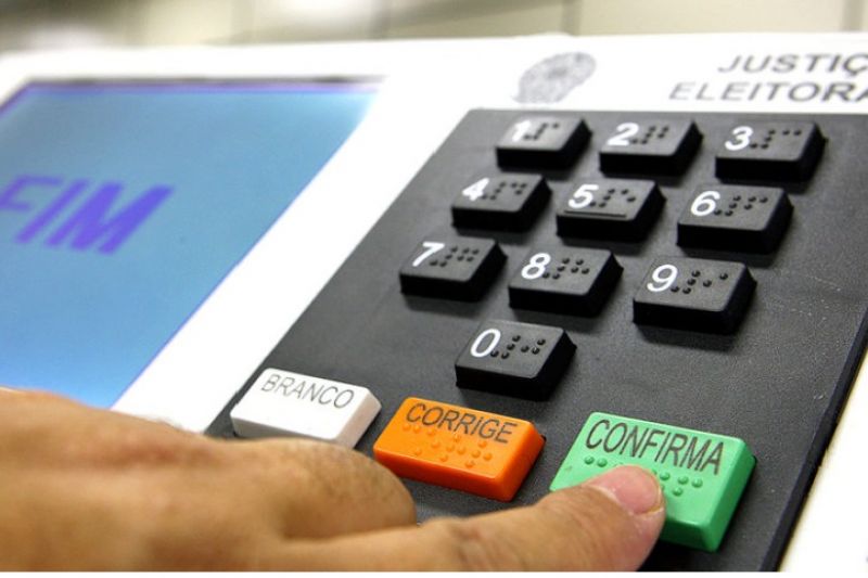 Eleitor que não comparecer às urnas deve justificar a ausência até 60 dias após o 1ª turno