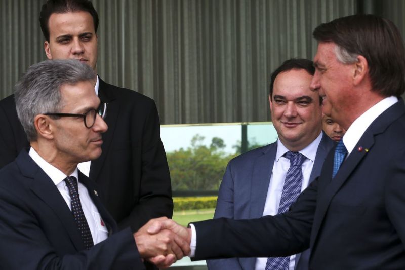 Governador reeleito de MG declara apoio à candidatura de Bolsonaro