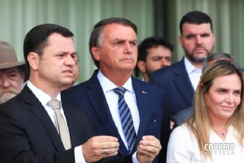 Após sair nova pesquisa Ipec, Bolsonaro reage: “Recomeçou a palhaçada”