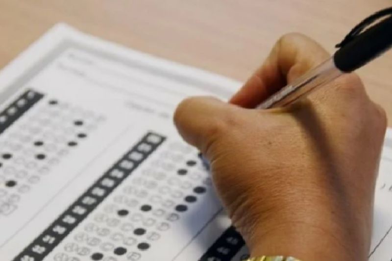 País tem 19 mil vagas em 186 concursos, com salários de até R$ 33 mil