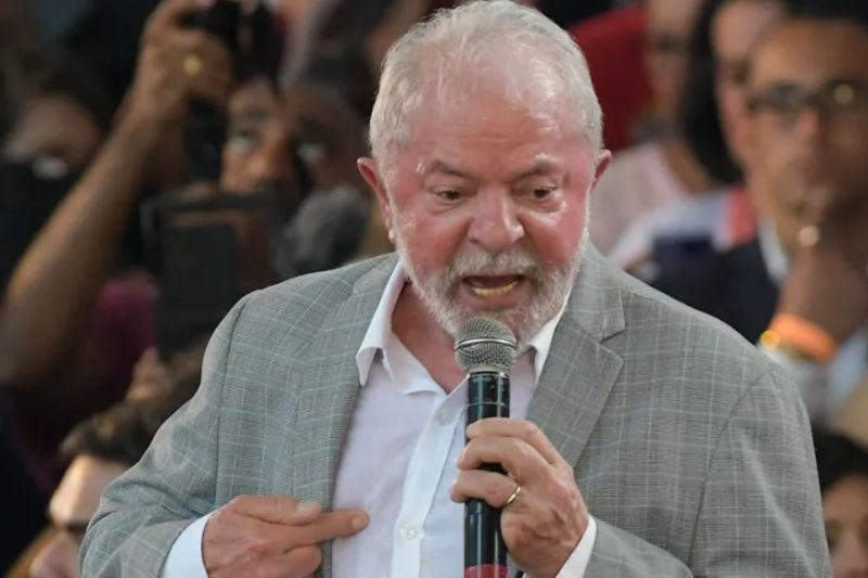 Lula pedirá ajuda de evangélicos na área social e contra as drogas