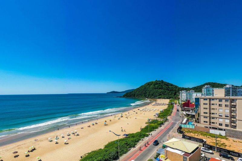 5 bons motivos para morar na Praia Brava