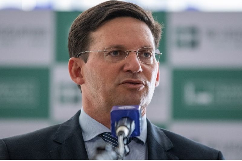 Acusação de boicote de rádios a Bolsonaro é ‘gravíssima’ afirma João Roma