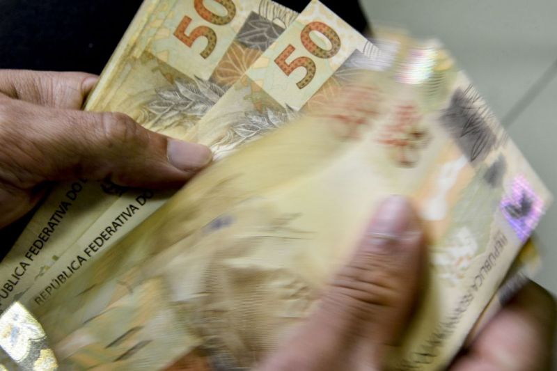 Maioria dos reajustes salariais em setembro repôs inflação