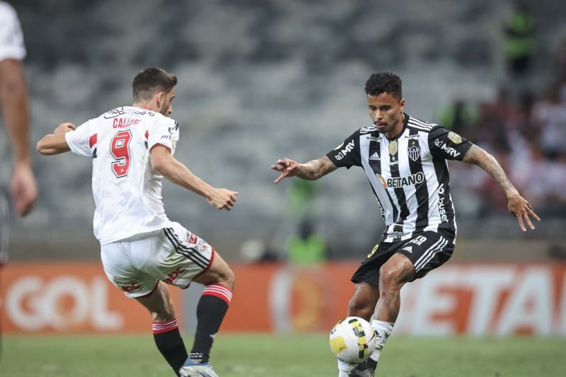 São Paulo e Atlético-MG se enfrentam no Morumbi
