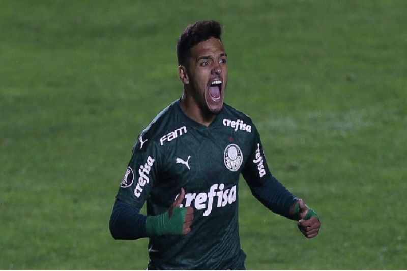 Gabriel Menino puxa grito contra técnico da seleção em casamento