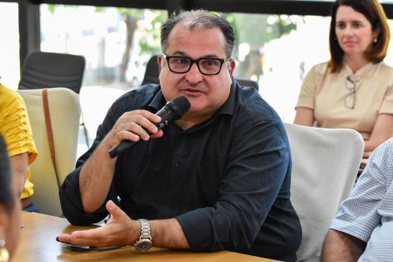 Fundo garantirá aposentadoria dos servidores atuais, reforça Santoro