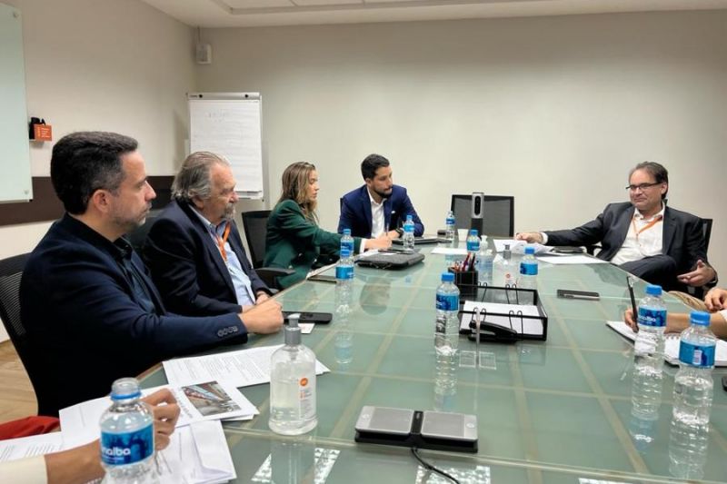 Em São Paulo, governador Paulo Dantas defende mais voos para Alagoas