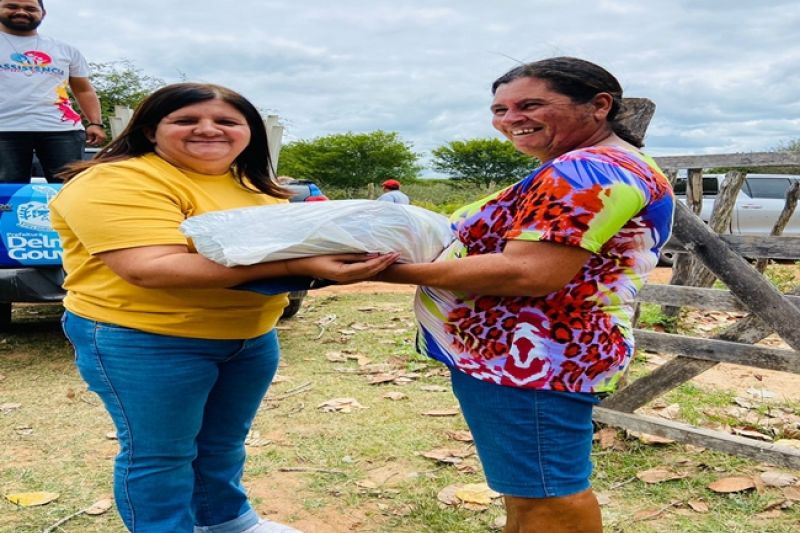 Natal da Esperança: Ziane Costa anuncia entrega de 4 mil cestas natalinas