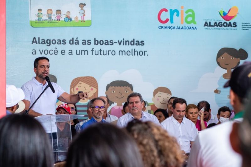 Governo de Alagoas entrega 25ª Creche CRIA em Carneiros