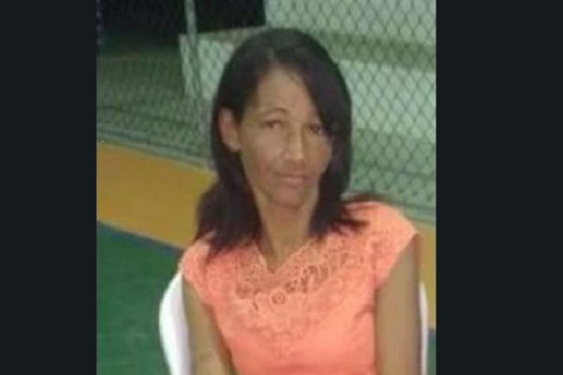 Mulher é morta pelo marido, tem corpo enterrado em cova rasa e casa incendiada em Olivença