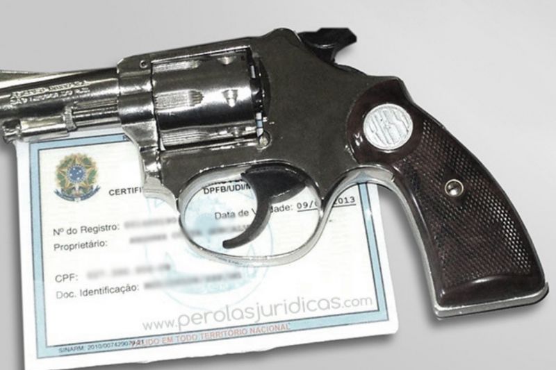 Decreto de Lula revoga política de armas de Bolsonaro