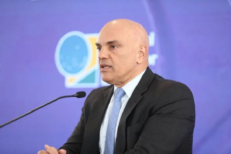 Ordem judicial Moraes determina prisão e multa para golpistas que bloquearem vias