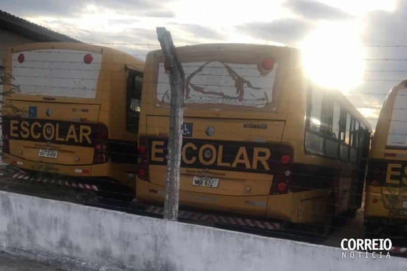 Pais denunciam que prefeito quer que estudantes se humilhem pedindo transporte em Tapera