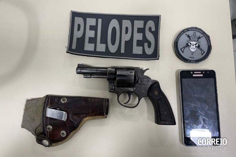 Delmiro Gouveia: denúncia ajuda polícia a prender homem armado em conjunto habitacional