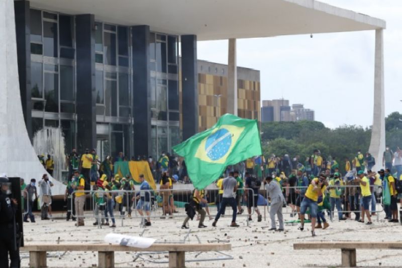 AGU pede que bloqueio de bens de presos por atos de 8 de janeiro suba para R$ 20,7 milhões