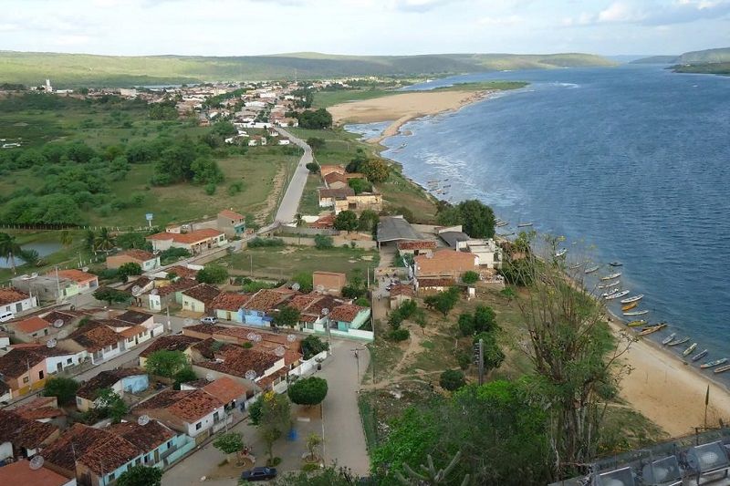 Servidor municipal é preso suspeito de estuprar homem em praça pública em Pão de Açucar