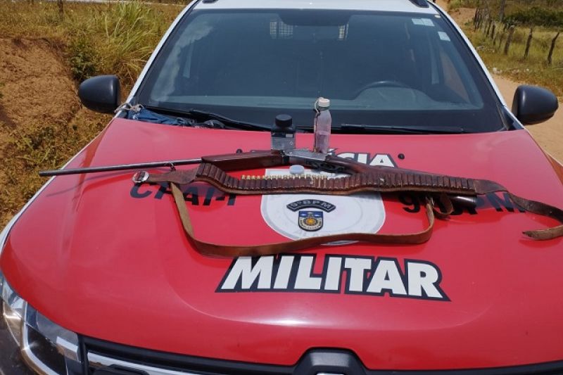 Denúncia anônima leva polícia a apreender espingarda na zona rural de Água Branca