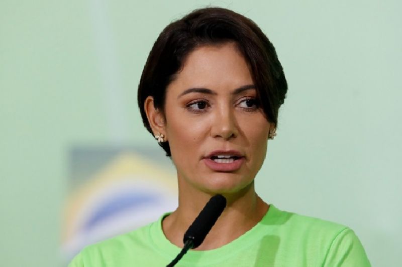 Michelle Bolsonaro discursa contra o assédio no Carnaval em campanha do PL