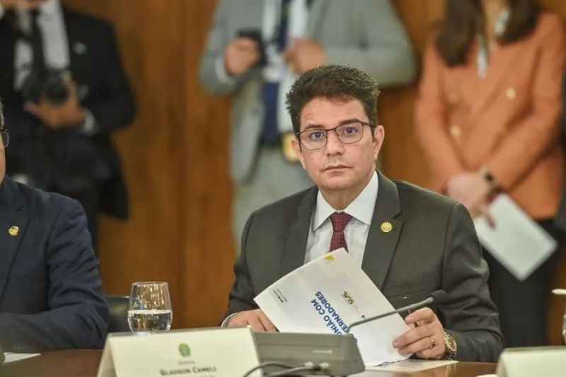 PF mira governador do Acre em operação contra corrupção