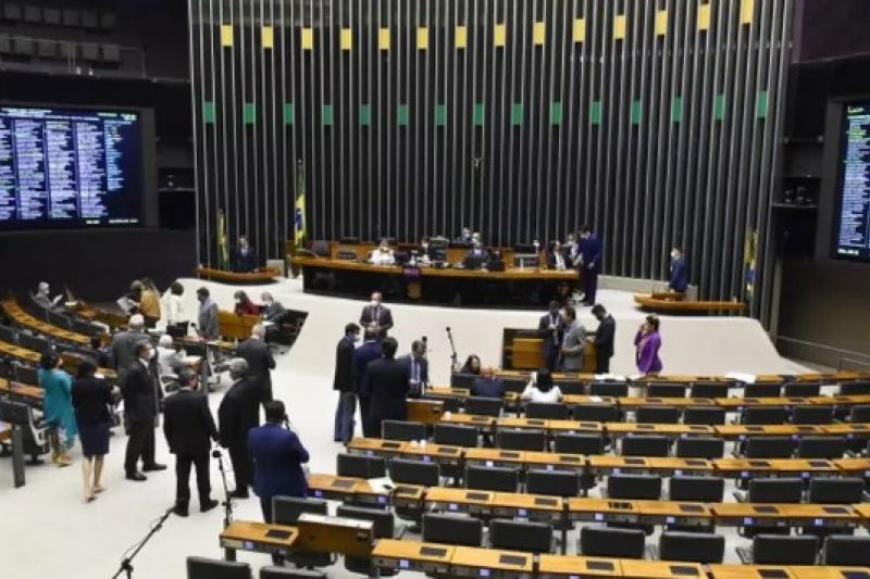 PSB aprova iniciar tratativas para formar federação partidária com PDT e Solidariedade