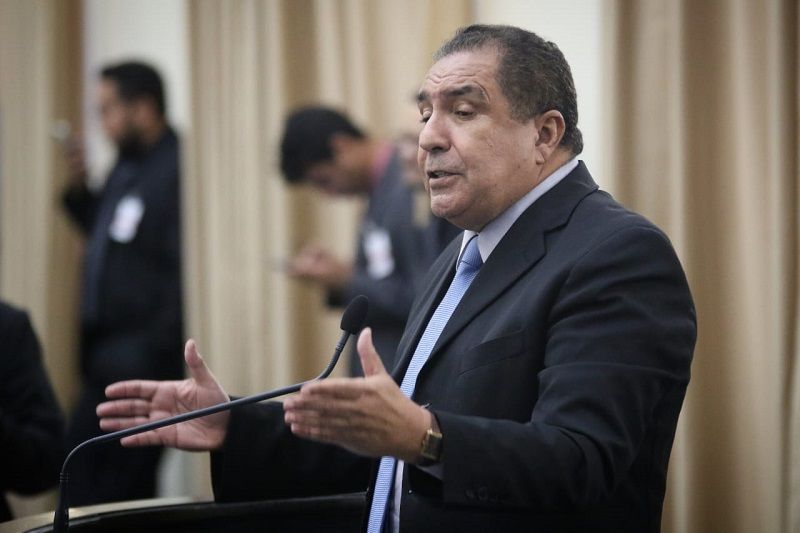 Estado assegura curso de medicina em Delmiro Gouveia proposto por Inácio Loiola