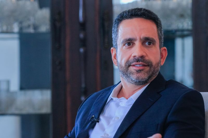 Governador anuncia antecipação de pagamento de servidores para o dia 29 de março