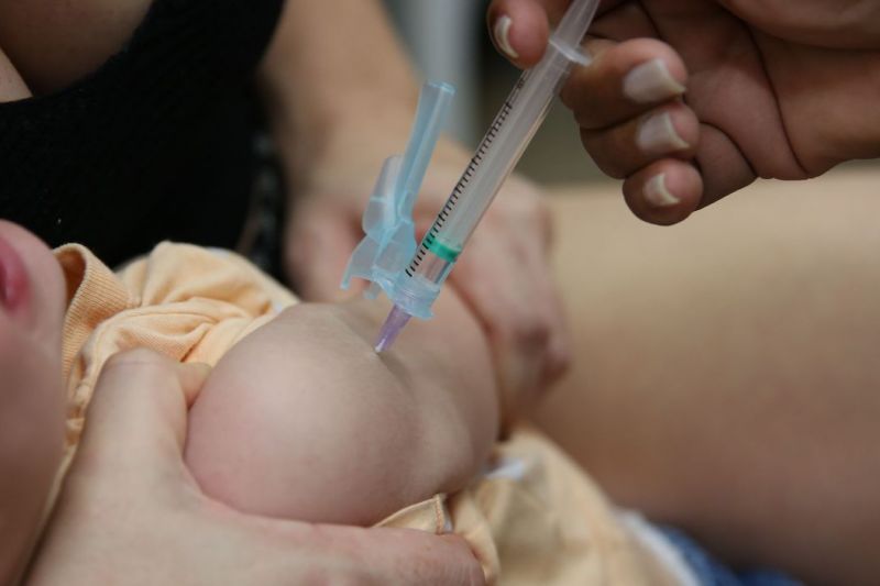 1,6 milhão de crianças no Brasil não receberam vacina DTP