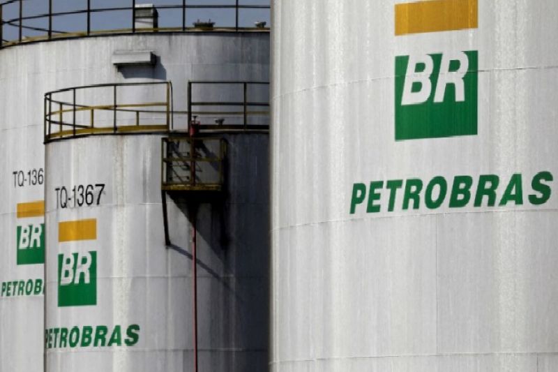Petrobras anuncia redução do preço do diesel para distribuidoras pela quarta vez no ano