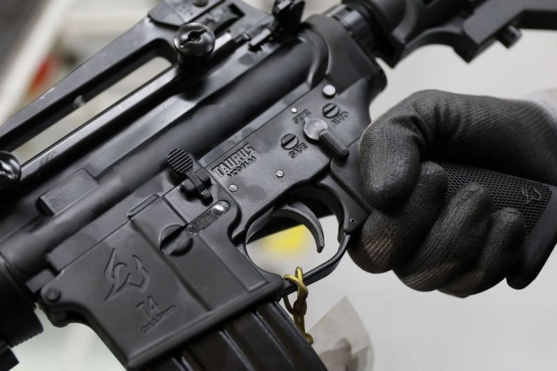 Entidades manifestam preocupação com paradeiro incerto de 6 mil armas