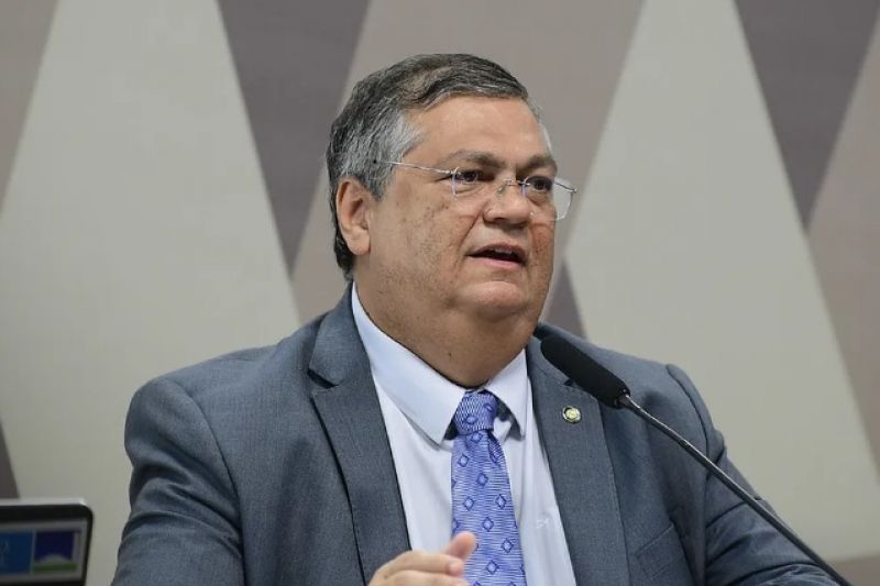 Dino diz que plataformas querem chantagear e ameaçar poderes para evitar PL das Fake News