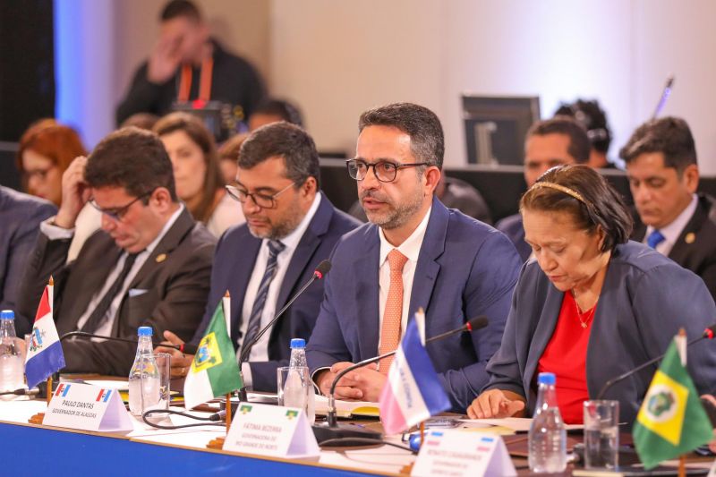 Em Fórum de Governadores, Paulo defende pagar dívida histórica com os mais pobres