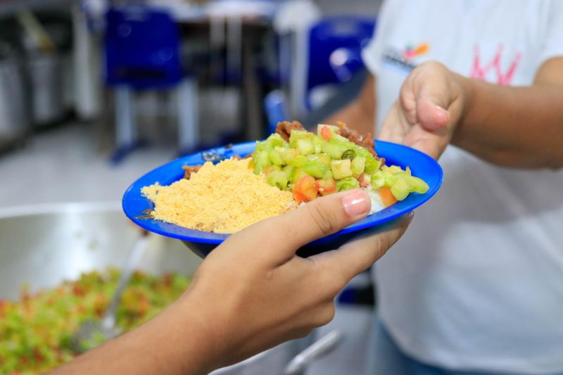 Educação divulga novo cardápio da alimentação escolar com produtos da agricultura familiar