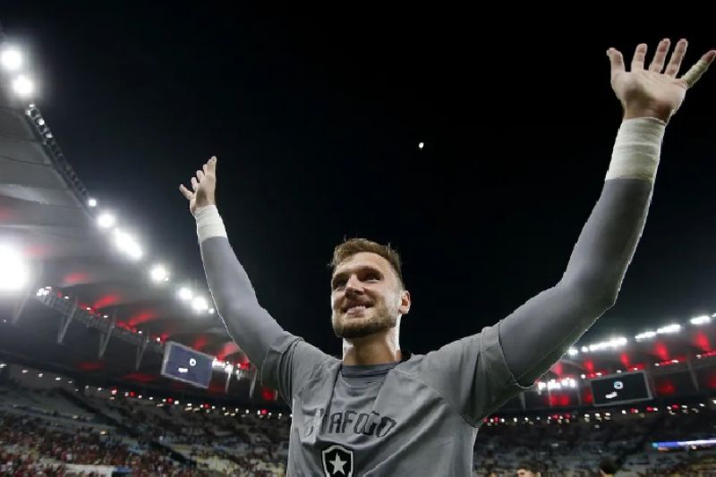 Como o Botafogo tirou Lucas Perri do Z-4 da Série B e o transformou em destaque do país