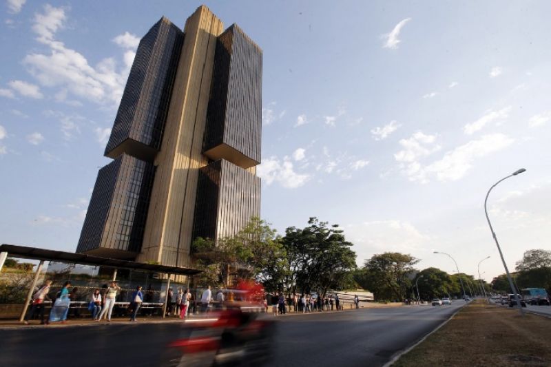 Mais de R$ 7 bilhões estão disponíveis para resgate em sistema do Banco Central