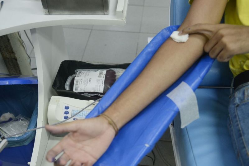 Campanha de incentivo à doação de sangue marca Dia Mundial do Doador