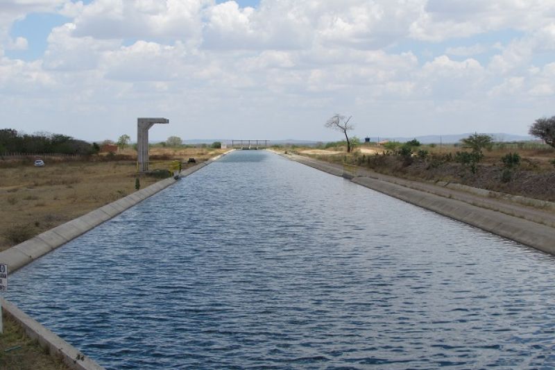Casal vai gerenciar Canal do Sertão e contribuir para segurança hídrica