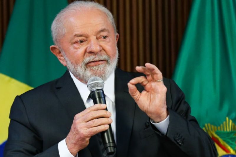 Lula se reúne com líderes do União Brasil em meio a pressões do Centrão por cargos