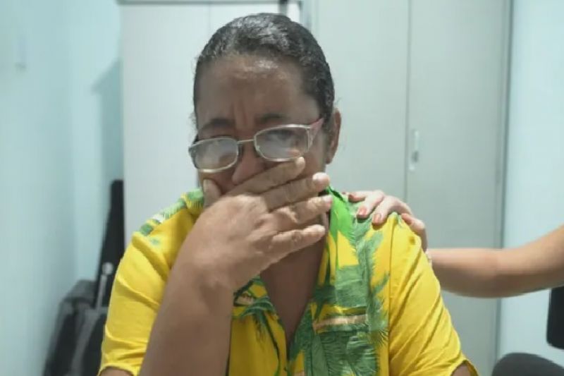 Domésticas seguem sem direitos básicos como carteira assinada e férias