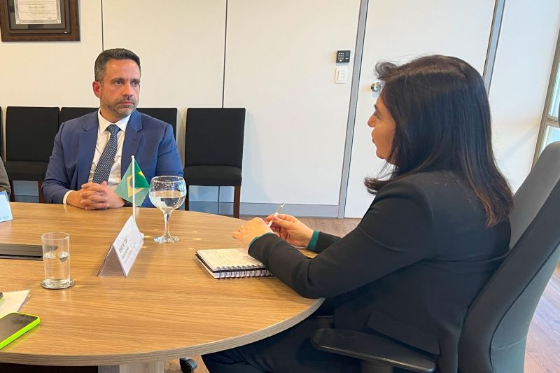 Governador anuncia pagamento do piso nacional da enfermagem para o segundo semestre