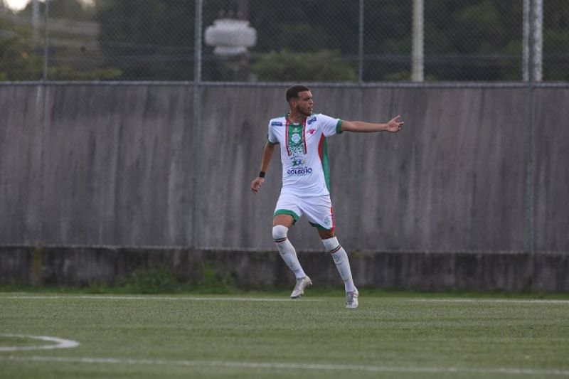 Santanese que atua pelo Dimensão Saúde chega a uma semifinal de Campeonato Alagoano