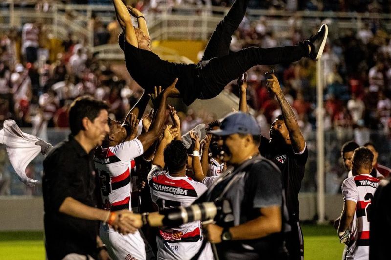Ferroviário-CE bate Maranhão nos pênaltis e ascende à Série C de 2024