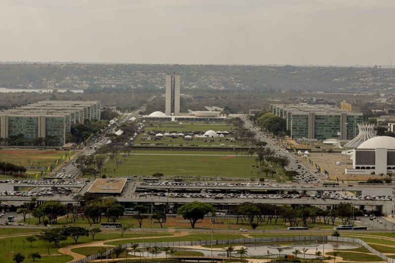 Servidores federais têm regras definidas para recessos de fim de ano