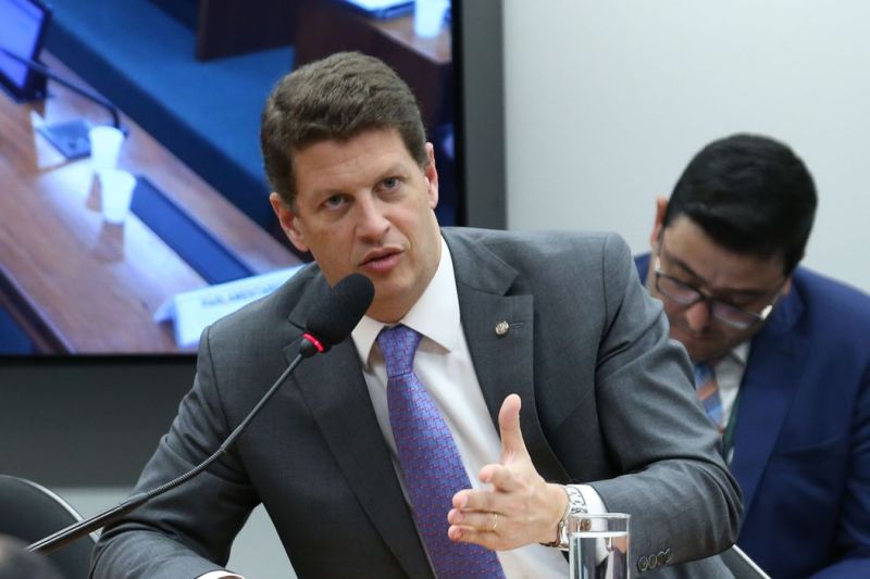 Resumo de parecer da CPI do MST acusa movimento de irregularidades