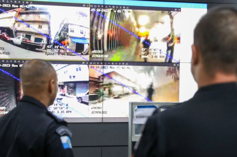 Ministro da Justiça se reúne com forças federais no Rio