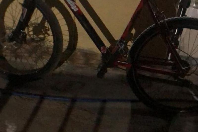 Homem vai parar em delegacia após ser encontrado com bicicleta furtada em Delmiro Gouveia