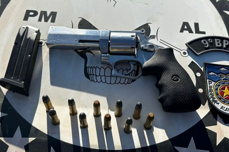 Homem é preso após policiais encontrarem revólver e munições na casa dele em Mata Grande