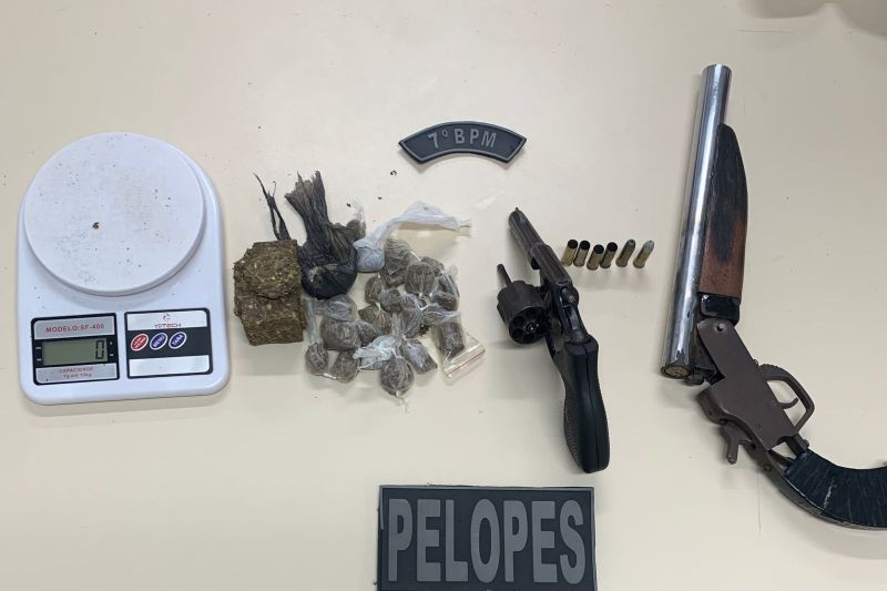 Polícia troca tiros com suspeitos de tráfico e cárcere privado em Santana do Ipanema