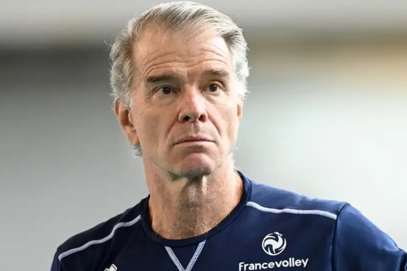 Bernardinho assume o comando da seleção masculina de vôlei